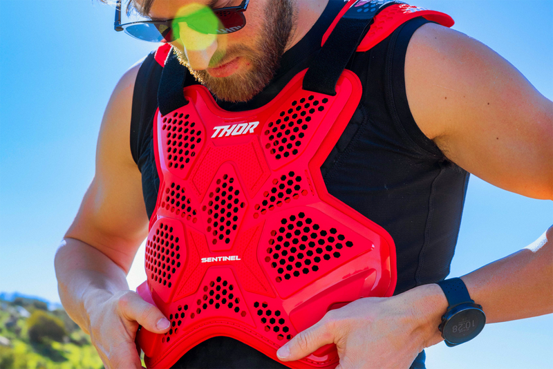 Load image into Gallery viewer, 27011207_4.png
