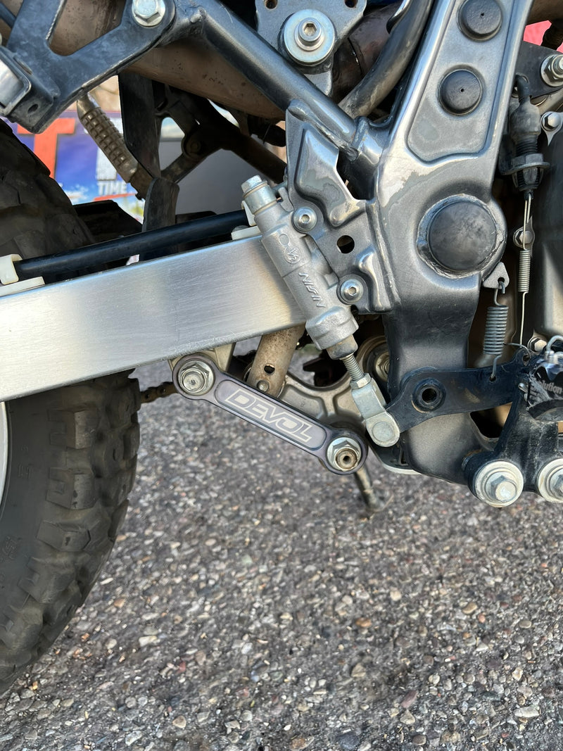 Load image into Gallery viewer, 2012 Suzuki DR650SE
