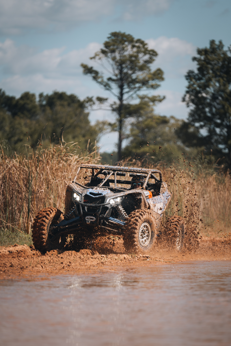 Load image into Gallery viewer, Maxxis Carnivore RT
