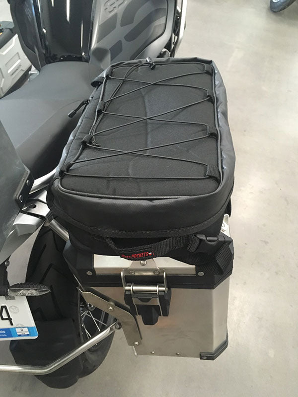 Load image into Gallery viewer, Expandable Pannier Bag - Vamoose Gear Luggage
